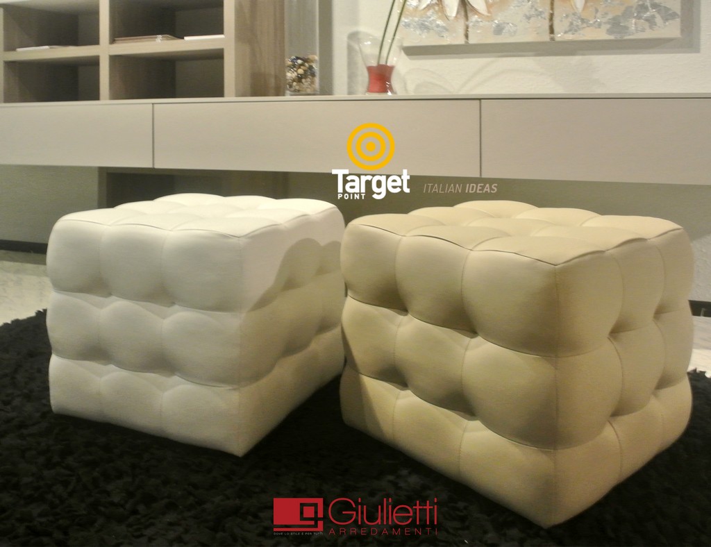 pouf target point modello cube